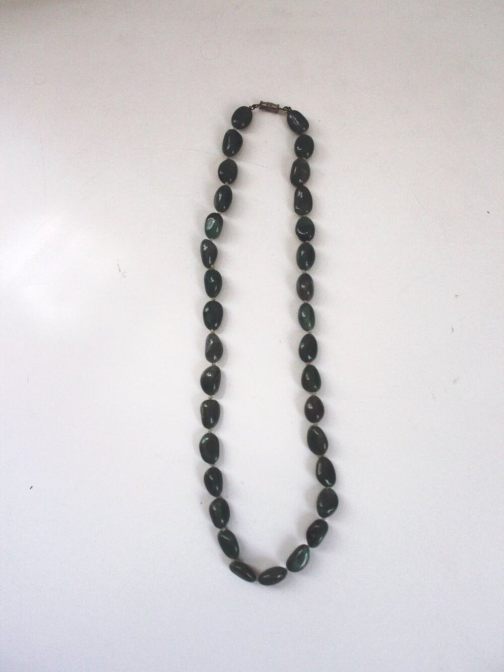 Vintage Green Aventurine Stone Beaded Necklace Nugget Hand Knotted Long Barrel C - Picture 6 of 8